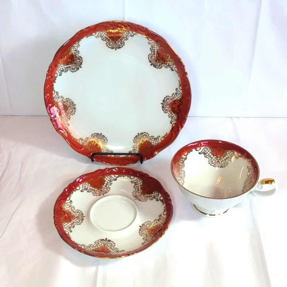 Johann Seltmann Vohenstrauss Bavarian 3 PC Tea Cup & Saucer Set